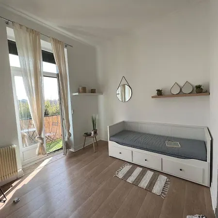 Beautiful T1 Bordeaux With Balcony