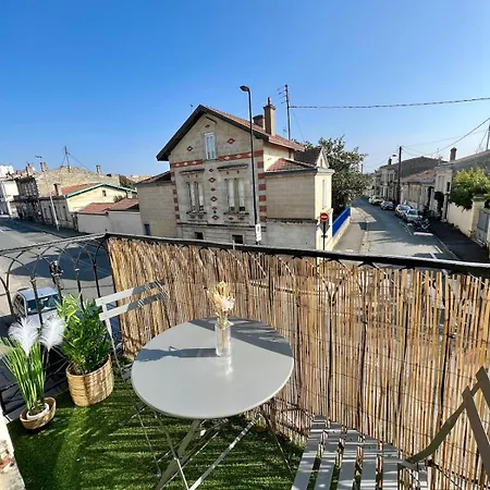 アパート Beautiful T1 Bordeaux With Balcony タランス